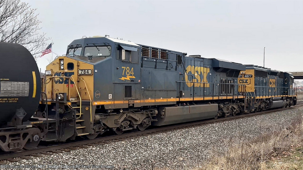 CSX 784